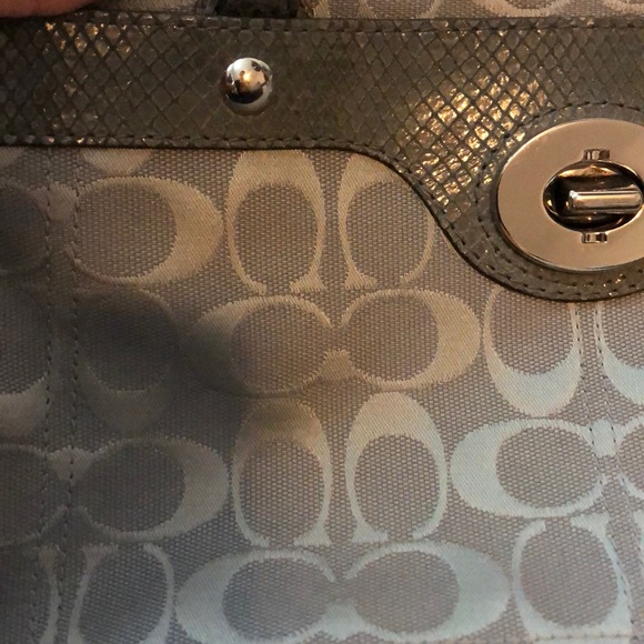 Coach purse - Picture 8 of 11